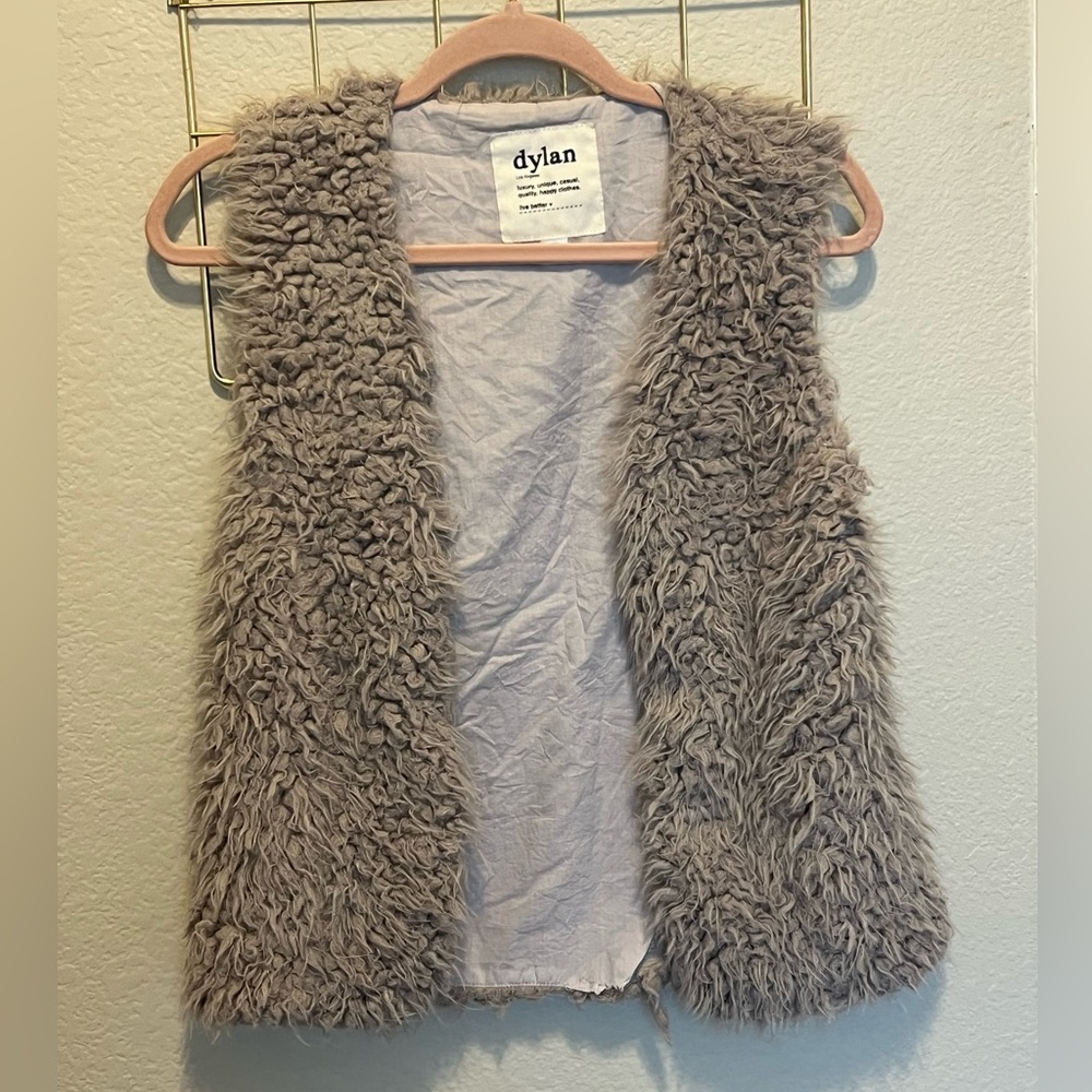 Women’s Shaggy Vest